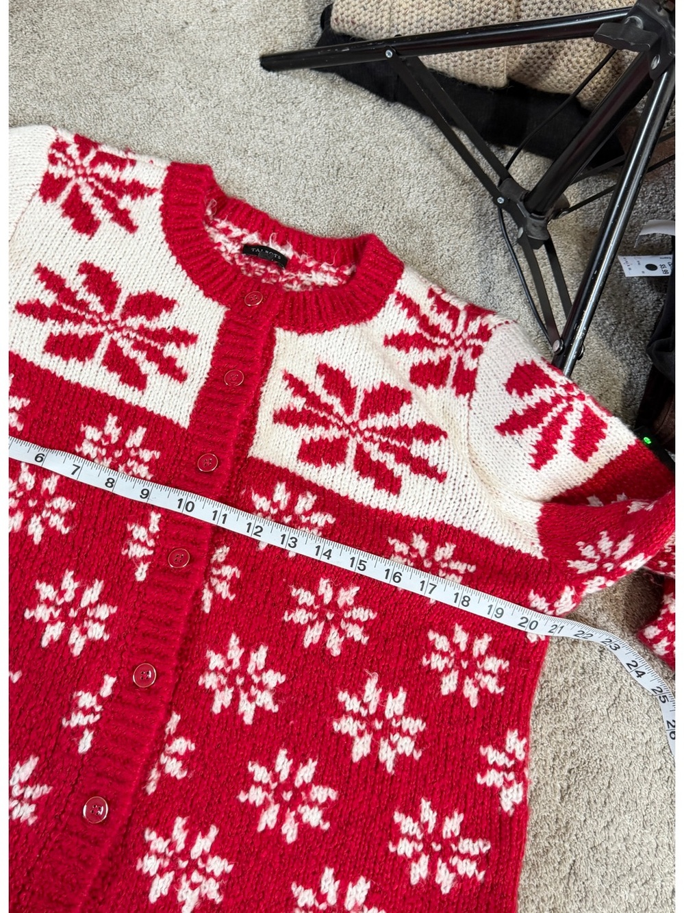 Talbots Women’s Wool Blend Crewneck Cardigan Sweater in Snowflake Fair Isle M - Picture 9 of 11